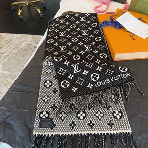 Rare Louis Vuitton Monogram Silk Scarf